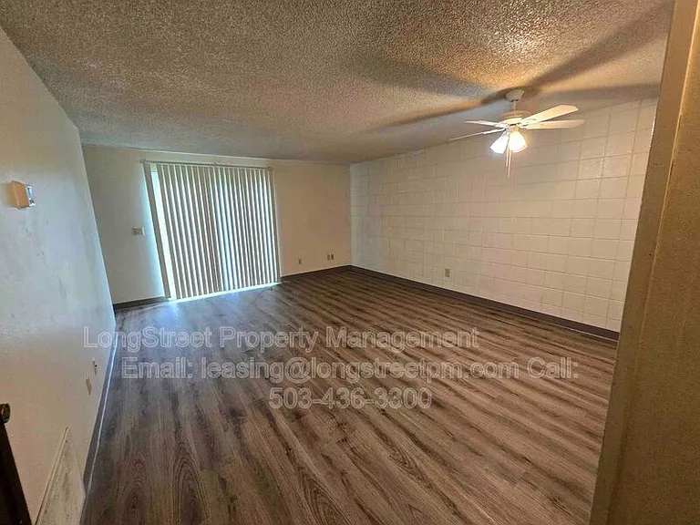 2145 NW Highland Dr #2 — Photo 6