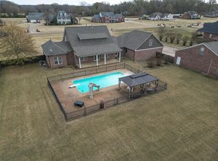 7365 Osborn Meadows Dr, Arlington, TN 38002