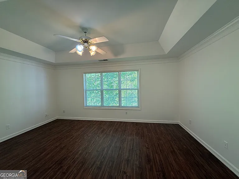 2700 Woodbine Hill Way — Photo 19