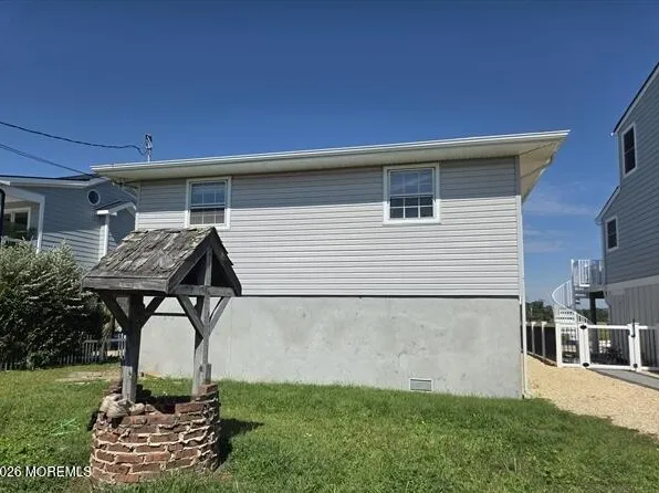 222 N Bay Drive, Bayville, NJ 08721
