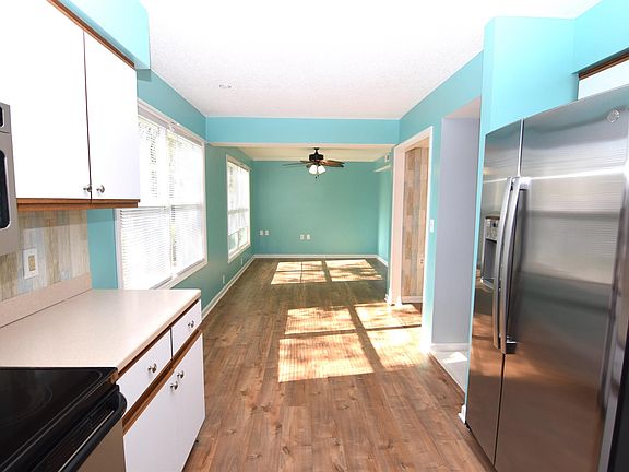 4th image of 4501 N Wheeling Ave #4B-101