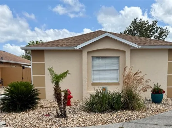 1140 Bernardo Blvd, Lady Lake, FL 32159