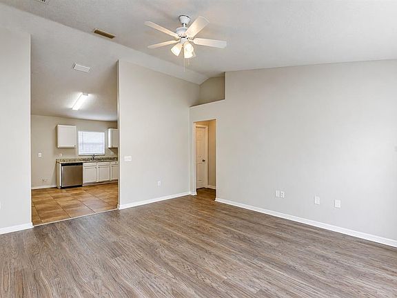 4th image of 441 DANUBE DRIVE