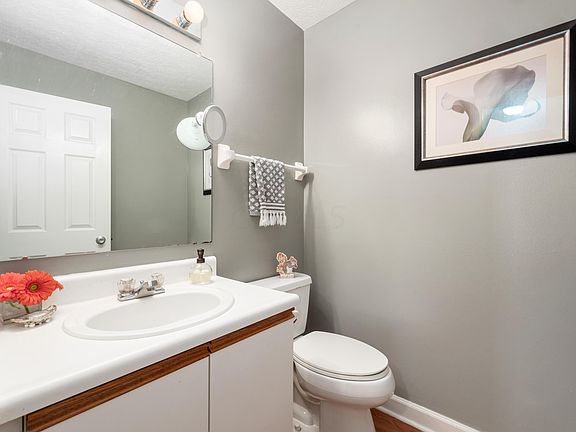 5th image of 1901 Ridgebury Dr #92A