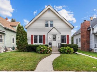 545 S 7th Ave, West Bend, WI 53095