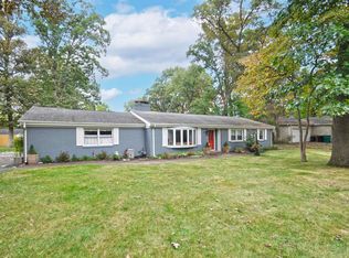 15657 Embers Dr, Mishawaka, IN