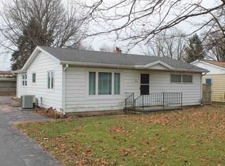 813 N Main St, Linden, IN 47955