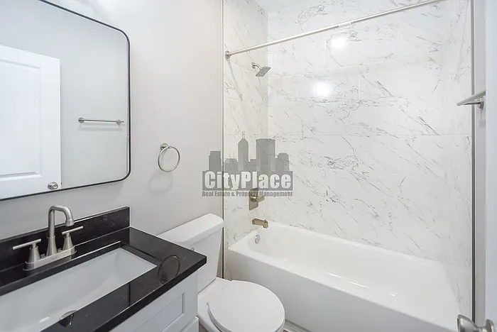 1722 Ingram St #A — Photo 17