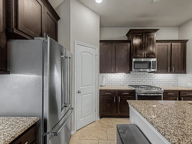 29147 Crystal Rose Ln — Photo 19