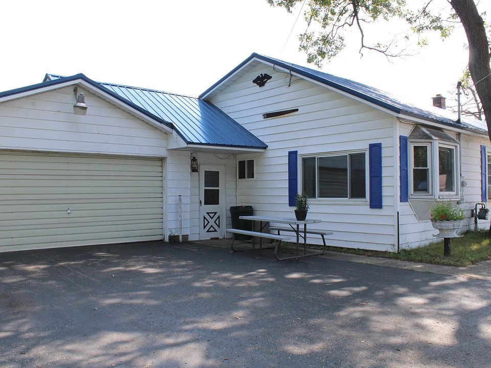 3182 W Houghton Lake Dr, Houghton Lake, MI 48629 Zillow
