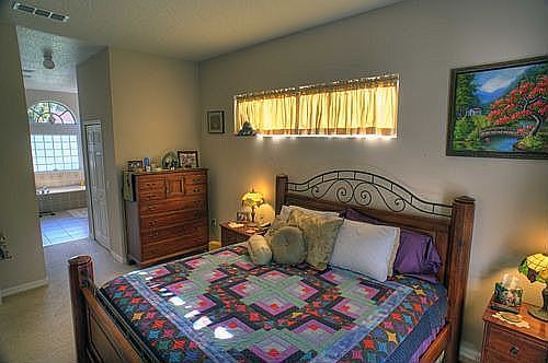 Master Bedroom To bath