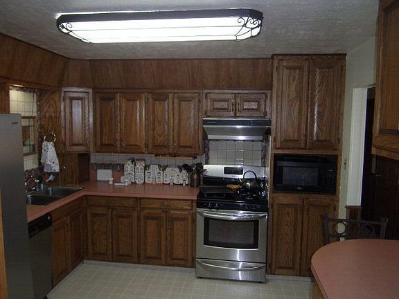 2nd image of 510 County Road 280 #A