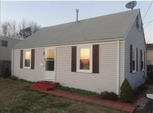 11 Archer Ave, Revere, MA 02151