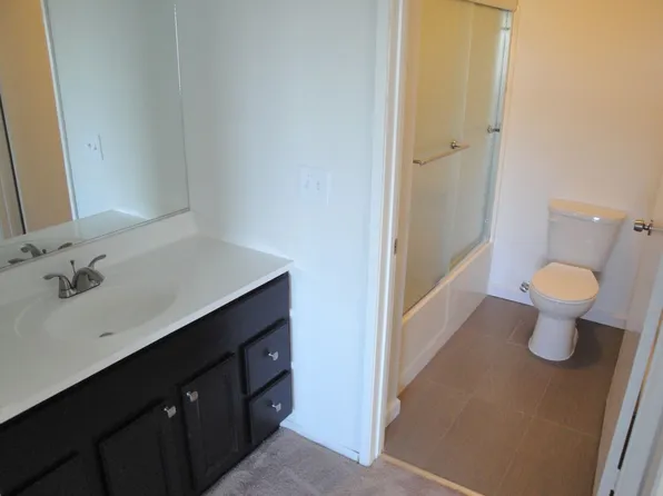 v1210, 1210 Venice Blvd APT 304, Venice, CA 90291