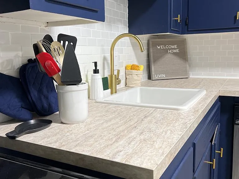 508 Elm St #2R — Photo 16