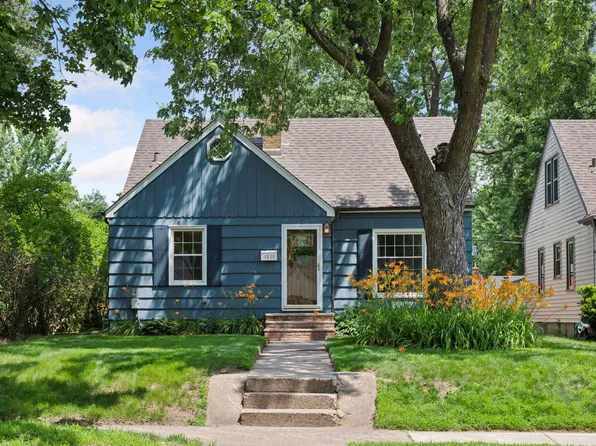 3121 Hampshire Ave S, Saint Louis Park, MN 55426
