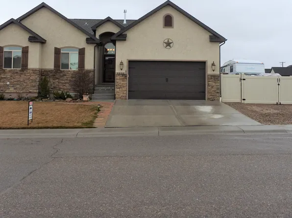 3448 Brickyard Ave, Rock Springs, WY 82901