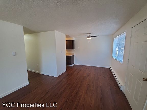 4th image of 711 E 19th St APT A
