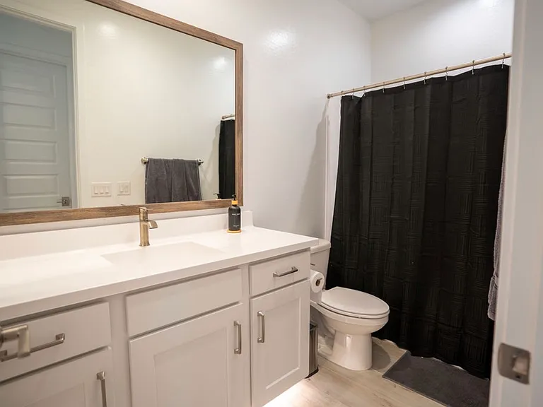 3529 E Rollins St — Photo 9