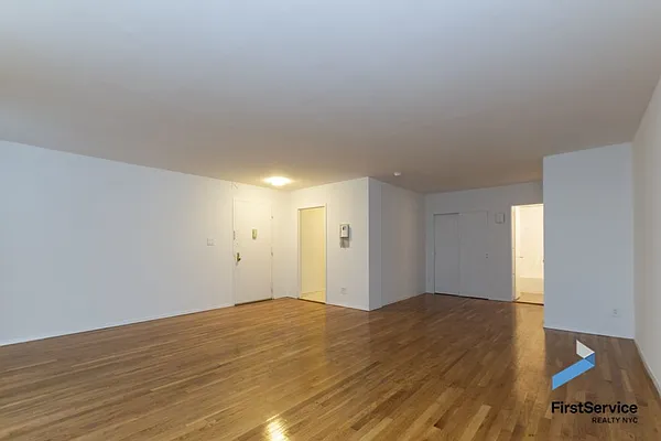 Rented by FirstService Realty (legacy) | media 12