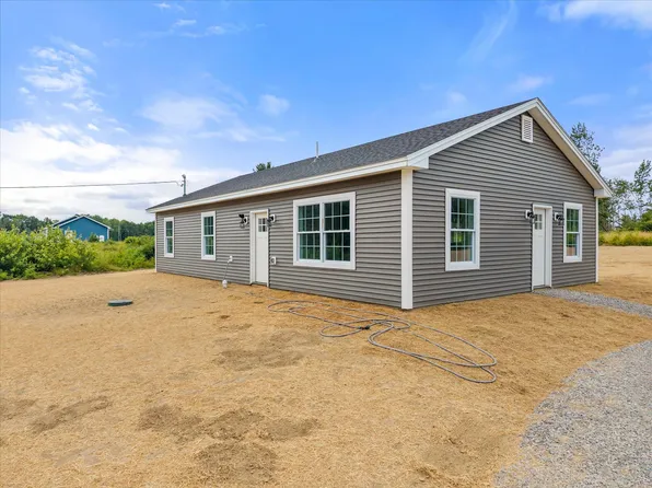 282 Merrill Road, Levant, ME 04456