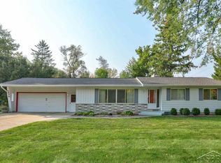 1470 E Kitchen Rd, Pinconning, MI 48650