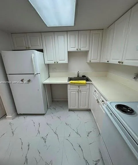 8309 SW 142nd Ave #G203 — Photo 9