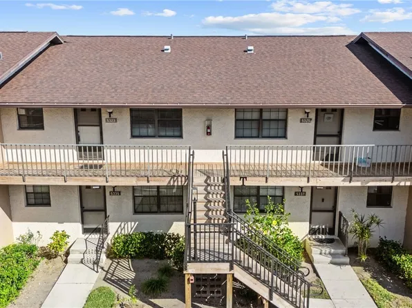 5323 Treetops Dr #T-203, Naples, FL 34113