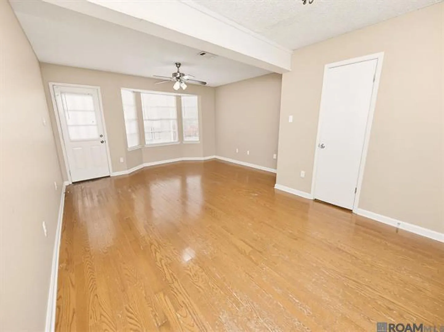 Two Bedroom Townhouse in Zachary — Photo 2