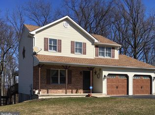 2709 Beacon Dr, Sinking Spring, PA 19608