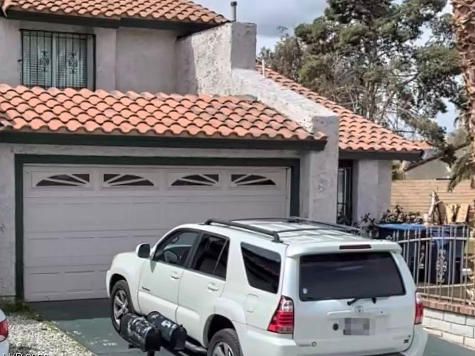 1st image of 2108 Naco Ct