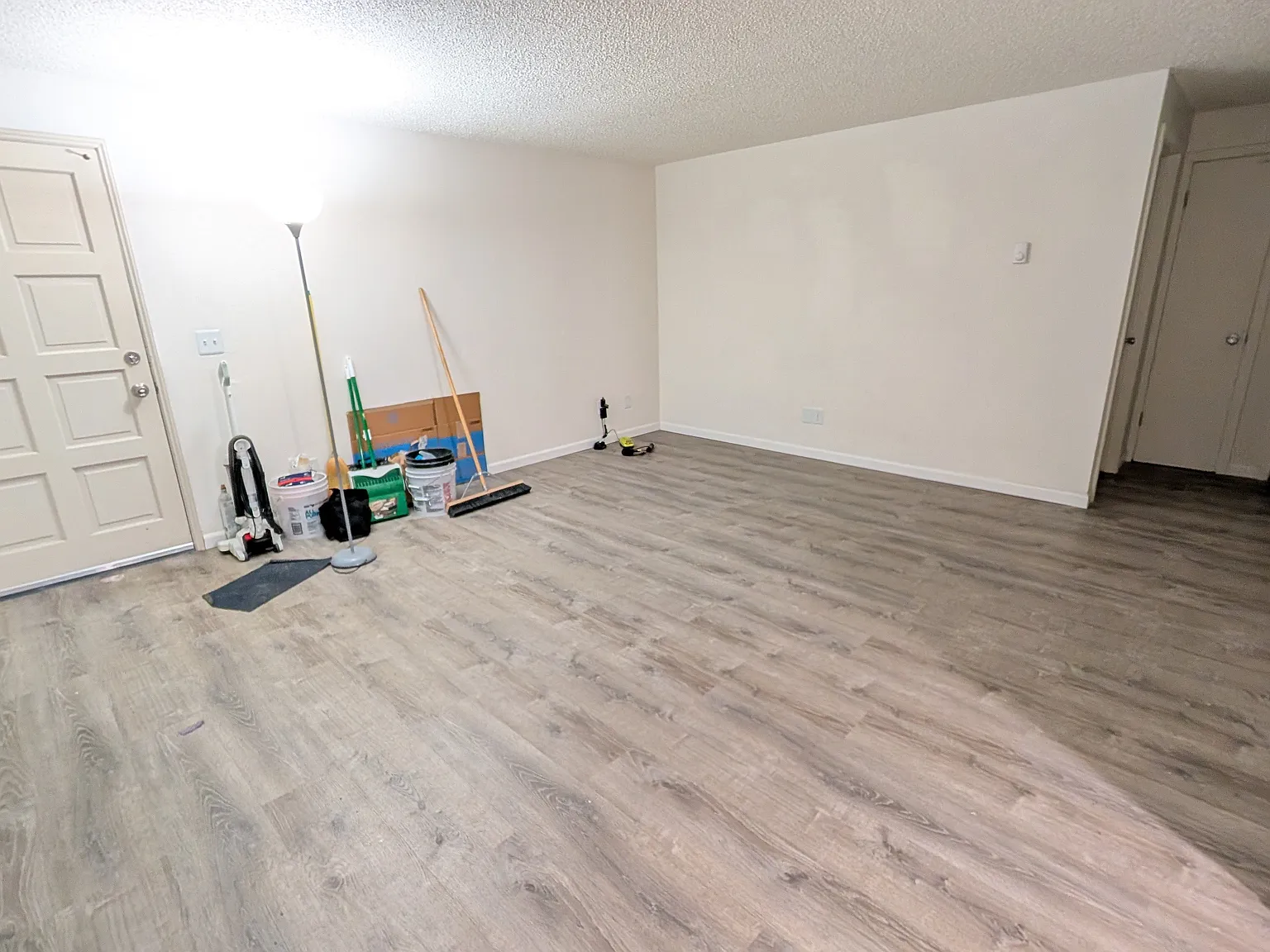 2 bed, 775 sqft, $1,695 — Photo 3