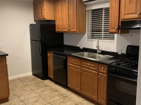 3010 Glendora St #A, San Diego, CA 92109