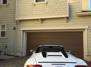 321 Sycamore St, Pacifica, CA 94044