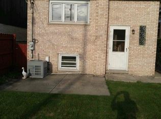 5230 S Linder Ave, Chicago, IL 60638
