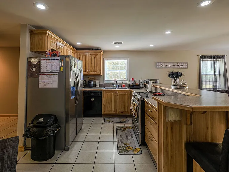 1535 Cedar Shoals Dr #A — Photo 7