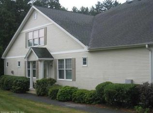 4 Bittersweet Ln #6, Avon, CT 06001