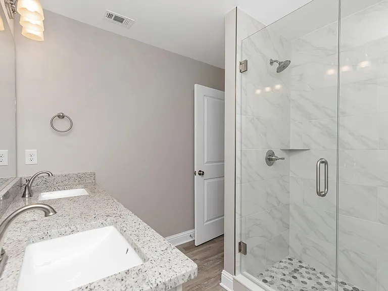 206 Walton Ave #200 — Photo 5