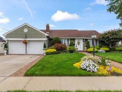 5 Canal Road, Massapequa, NY, 11758