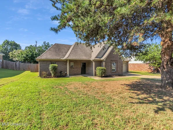 7079 Maplewood Rd, Olive Branch, MS 38654