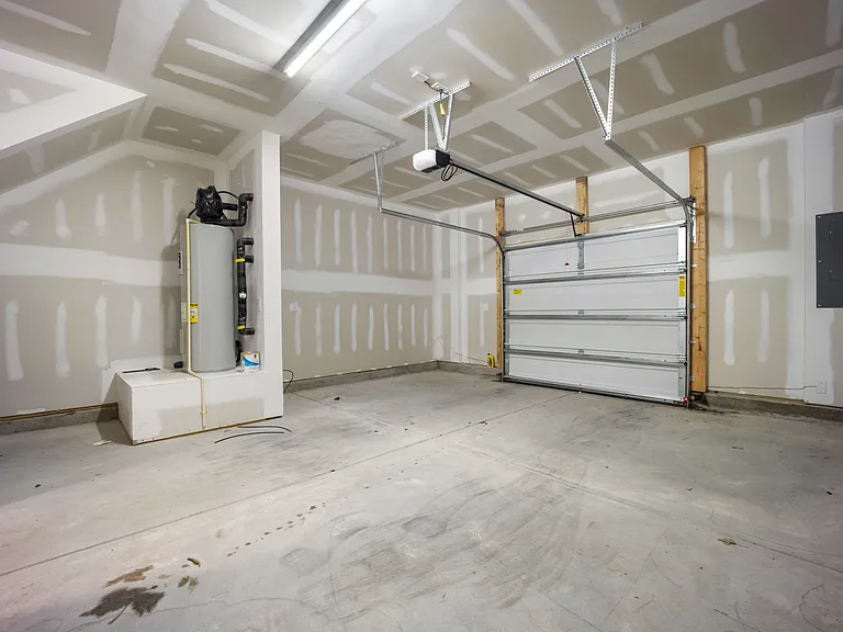 6654 Perry Creek Rd — Photo 15