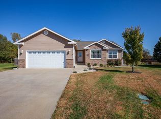 8505 Bald Eagle Cir, Manhattan, KS 66502