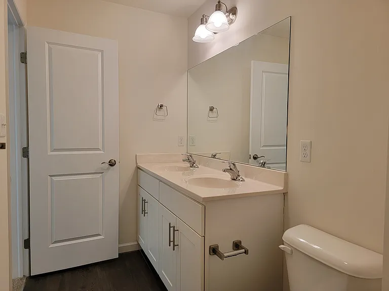 30 Howard Dr — Photo 18