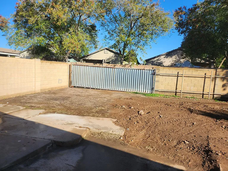 4102 W Colter St — Photo 10