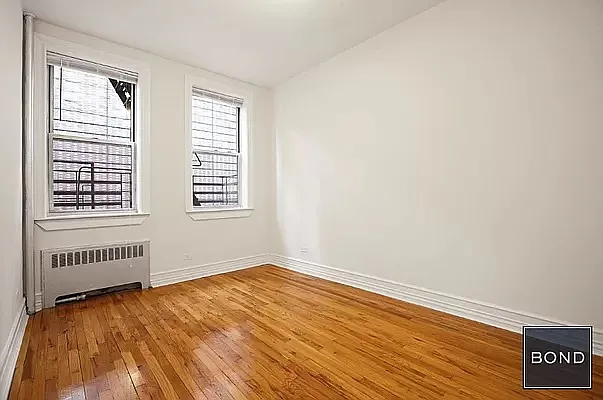 Rented by Bond New York | media 32