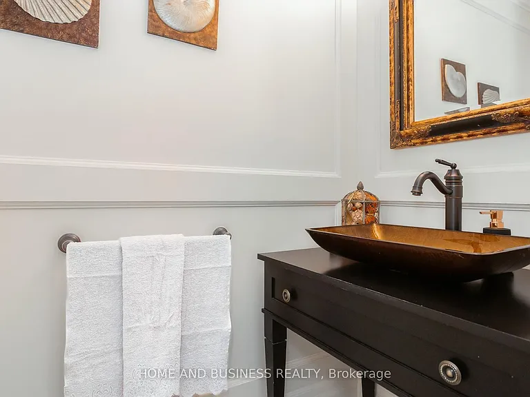1335 Mississauga Rd — Photo 8