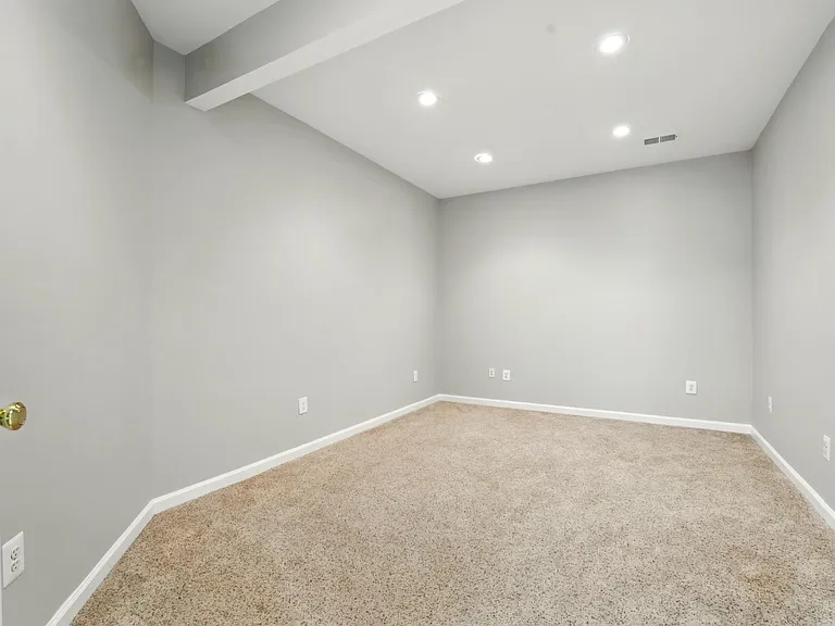 14863 Chimbote Ct #BASEMENT — Photo 14