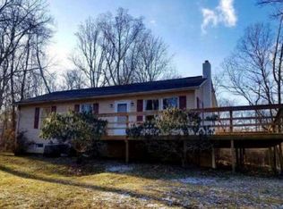 2649 McCoys Ferry Rd, Hedgesville, WV 25427