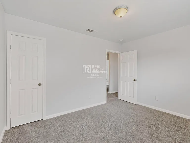 5217 Aberdean Trl — Photo 12