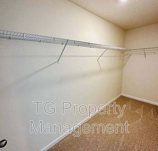 70 Oarsman Crossing Dr — Photo 8